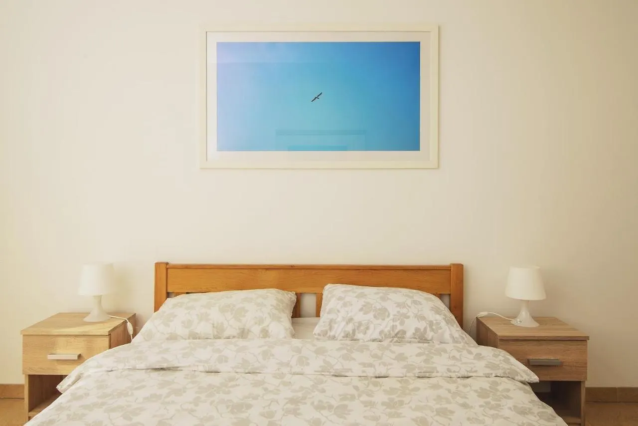 Villa Bua - Beautiful Seafront Apartments Trogir