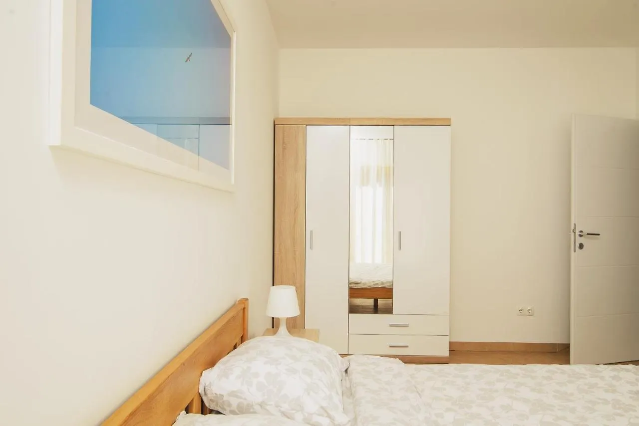 Villa Bua - Beautiful Seafront Apartments Trogir Chorvatsko